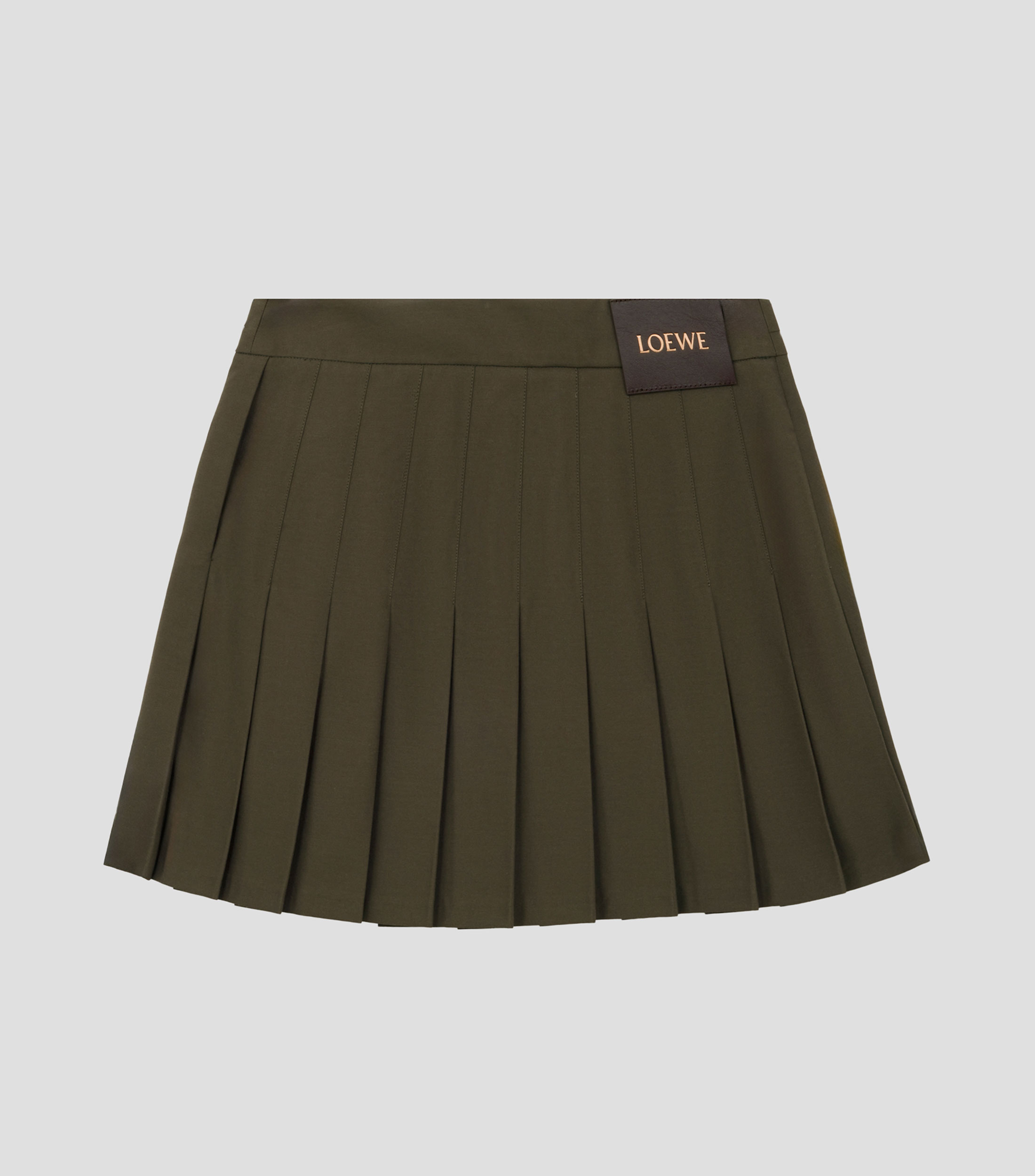 Falda corta de corte regular lisa Mujer